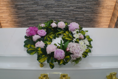 Crown of flowers for coffins